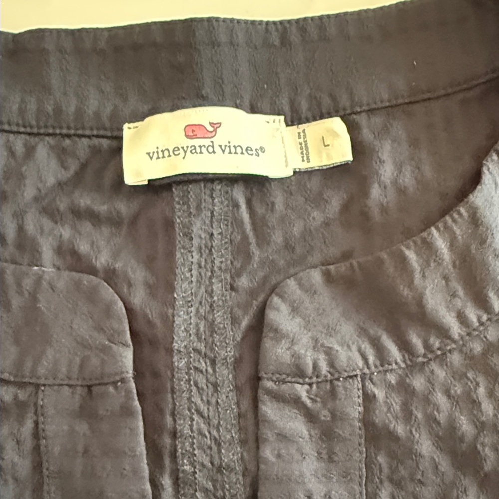 Vineyard Vines Charcoal Blue. Size large - excellent condition.